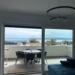 Luxury With Swimming Pool * 巴什卡沃达